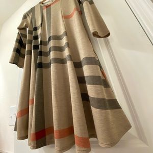 NWOT Designer Inspired Swing Dress